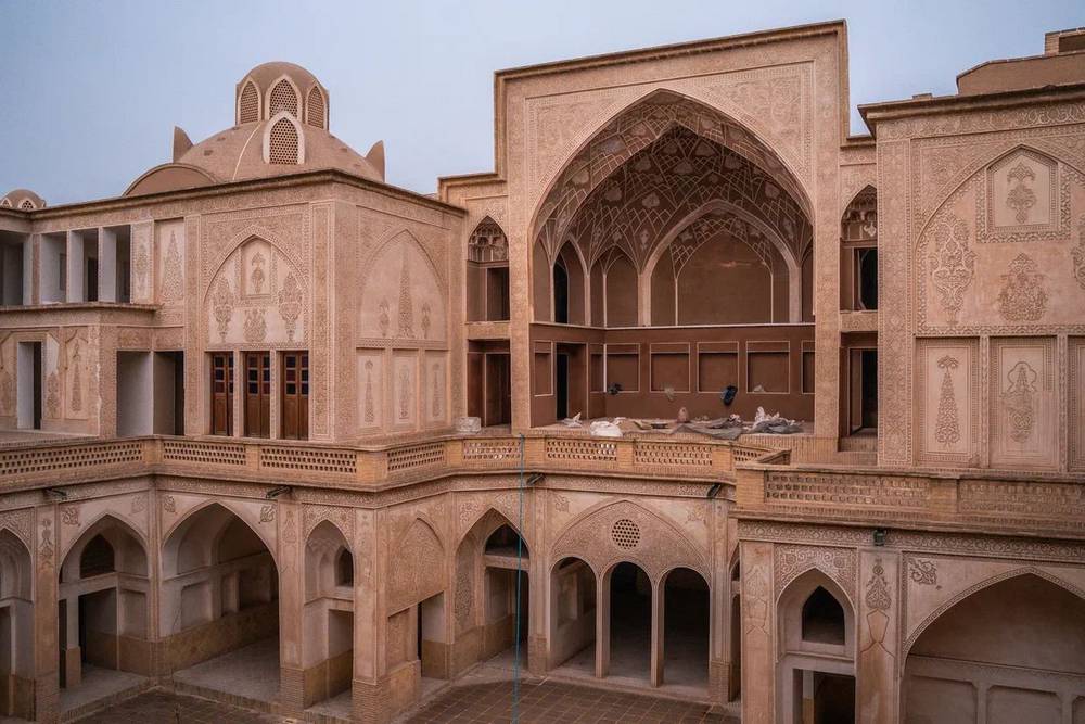 Houses-Kashan-Desert-Architecture-Iran